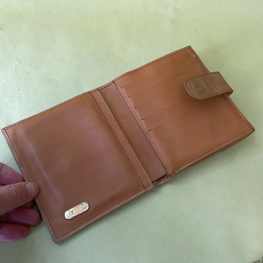 Vintage Fendi orange ten leather bifold wallet